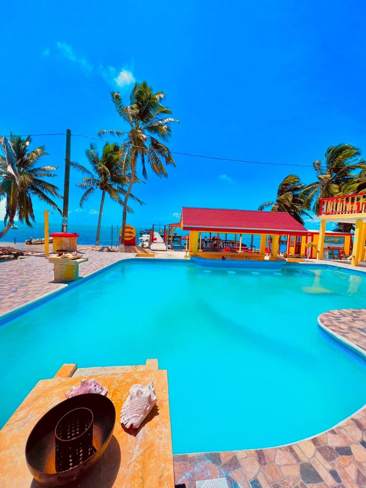 Tropical Paradise Express Caye Caulker Exterior photo